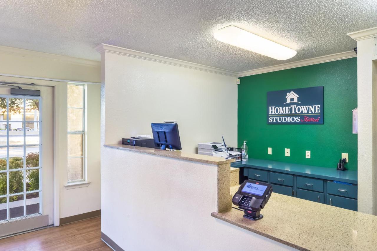 Hometowne Studios By Red Roof Dallas - North Addison - Tollway Ngoại thất bức ảnh
